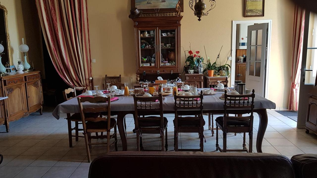 Golf De Teynac Bed & Breakfast Beychac-et-Caillau Exterior photo